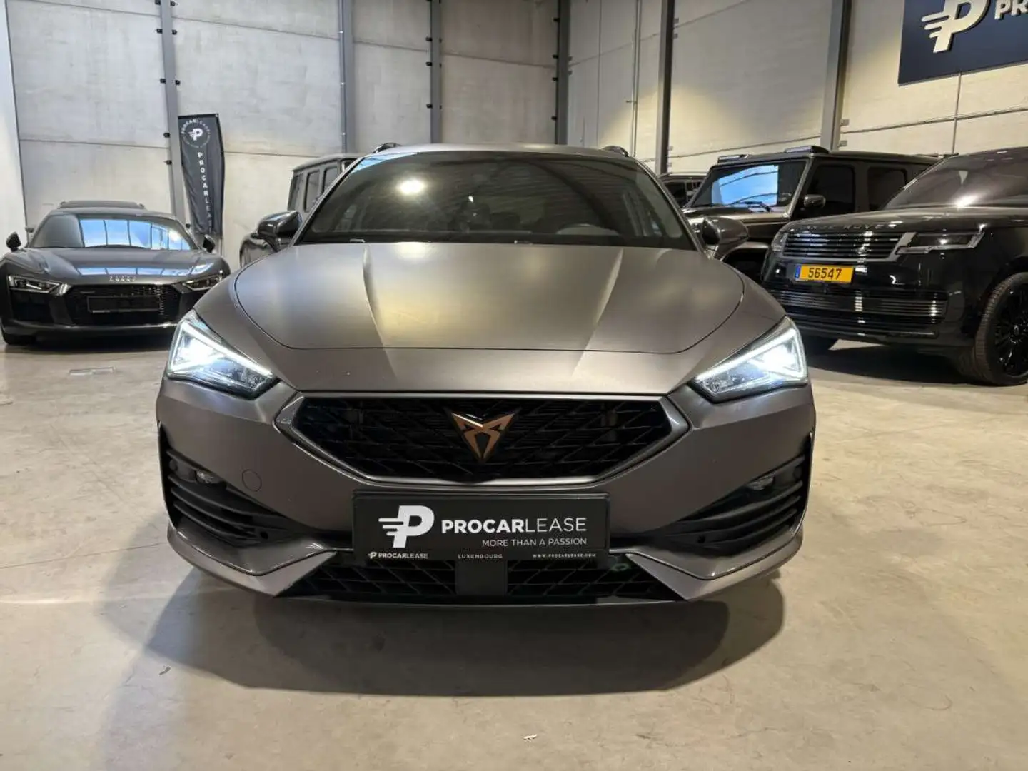 CUPRA Leon SPORTSTOURER VZ 4DRIVE / BEATS AUDIO / AMBIENTE / Gris - 2