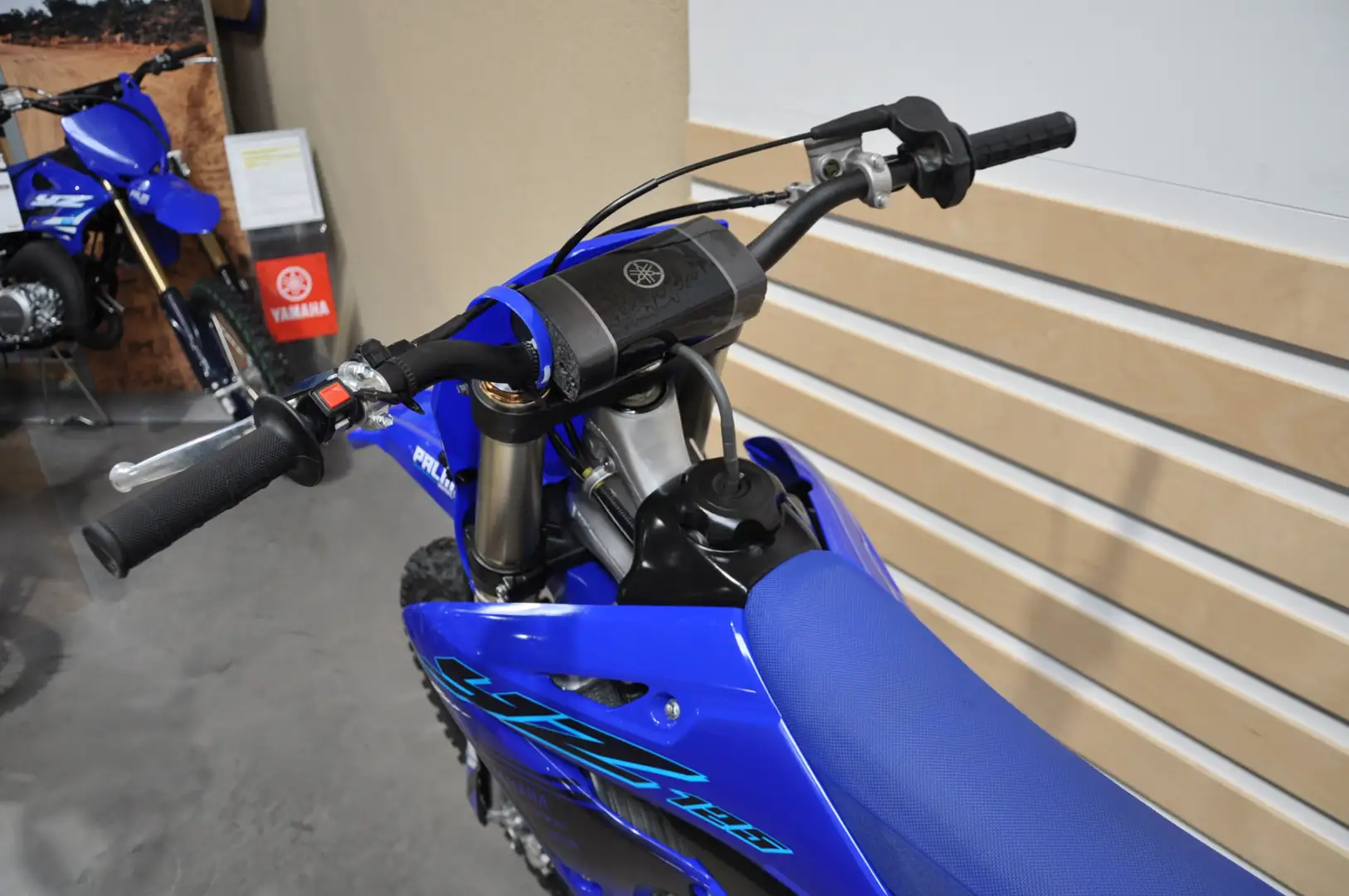 Yamaha YZ 125 Bleu - 2