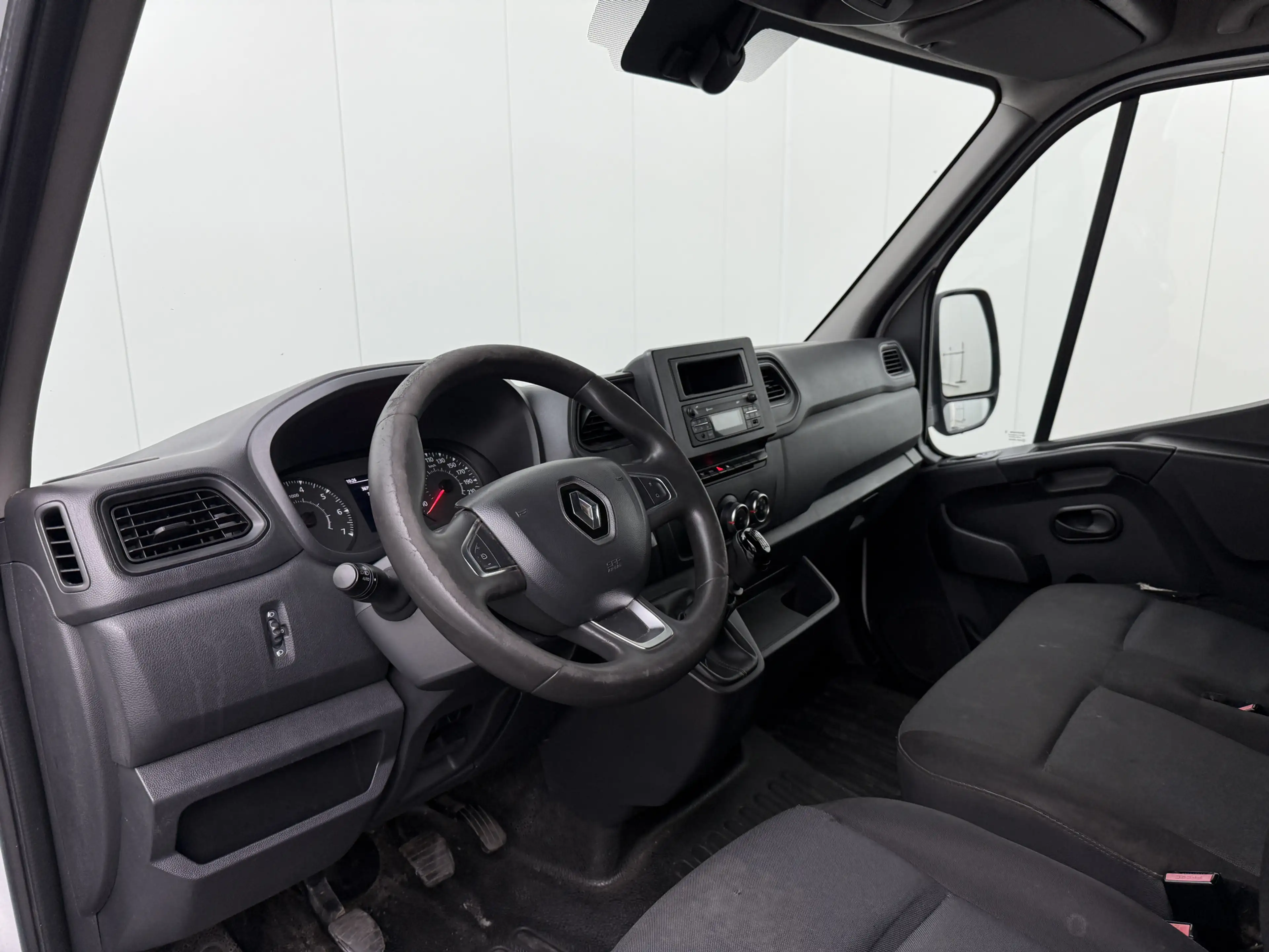 Renault Master T35 2.3 dCi 145PK bakwagen (koelvloeistofprobleem) — photo 3