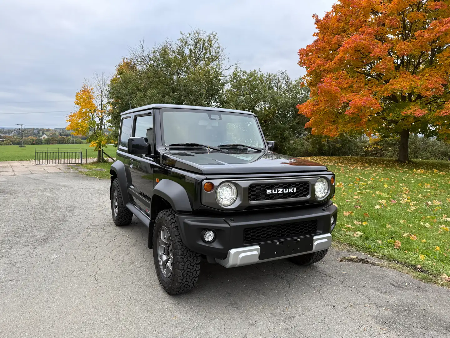 Suzuki Jimny Jimny 1.5 ALLGRIP Comfort+ AHK GJ BF 4 Sitze Schwarz - 1