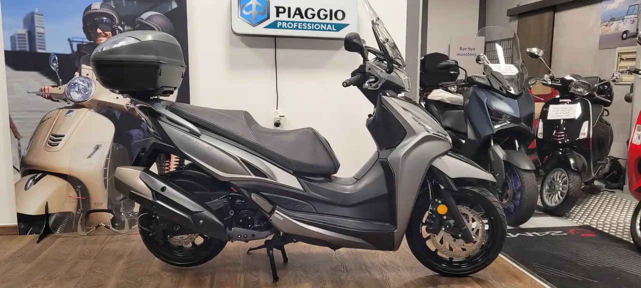 Kymco Agility 300