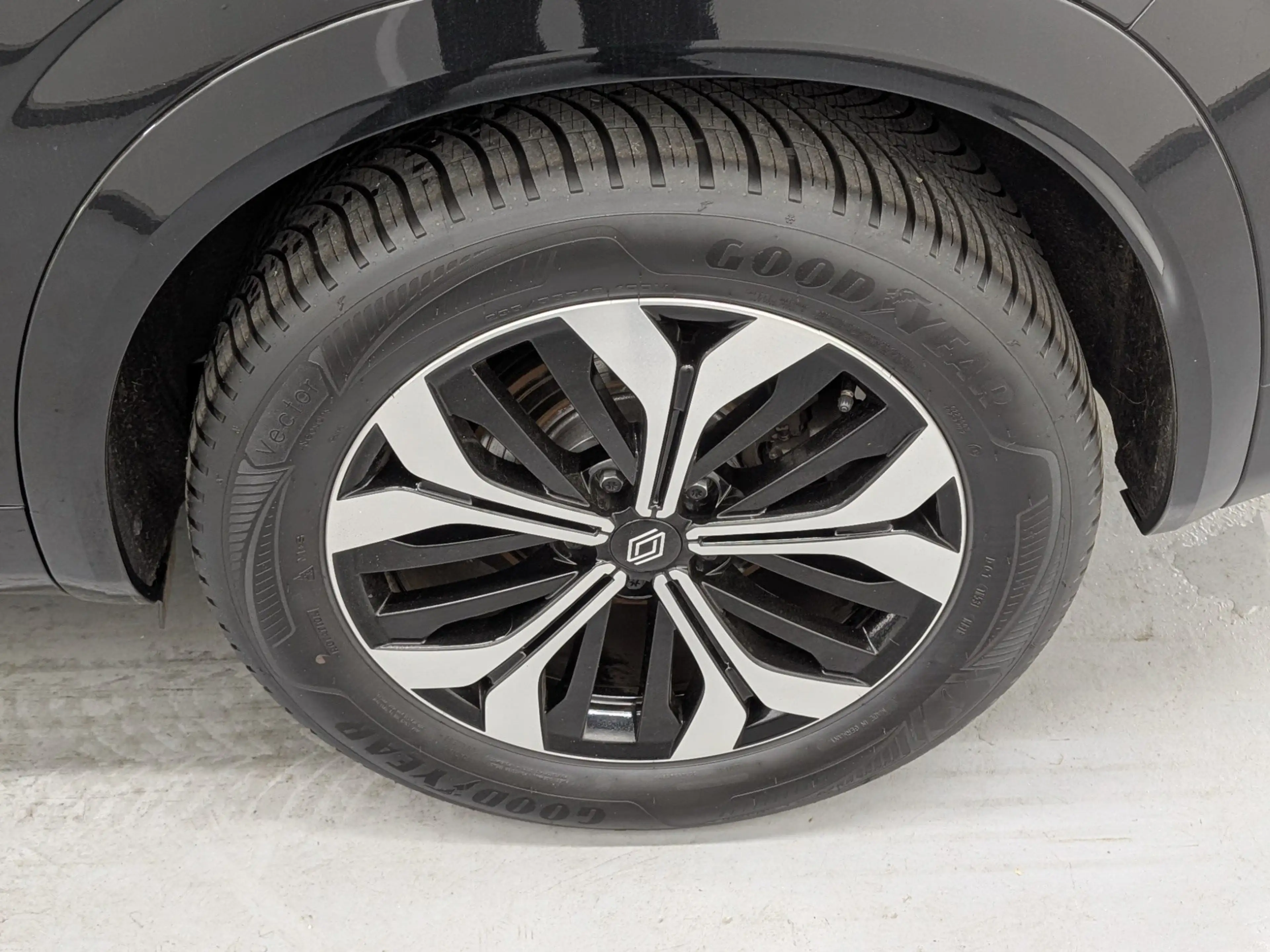 Renault Austral 1.3 TCe 160 MHEV Evolution ACC LED — photo 7