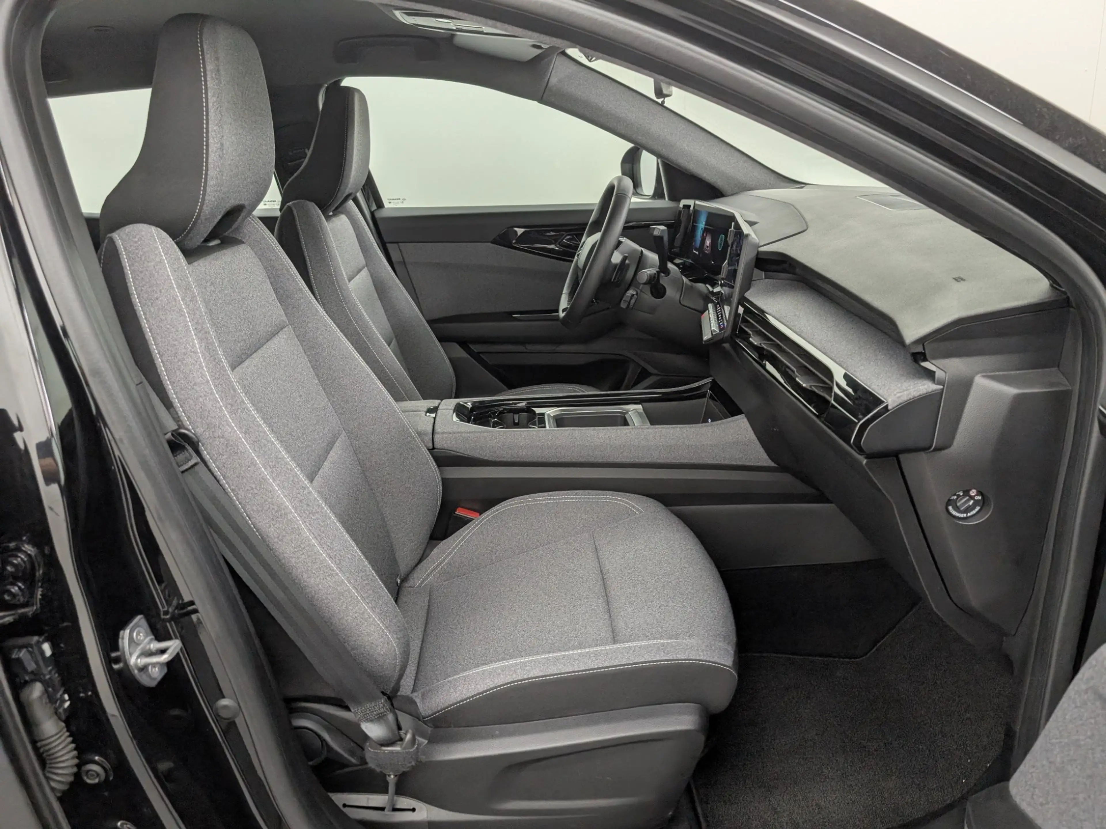 Renault Austral 1.3 TCe 160 MHEV Evolution ACC LED — photo 12