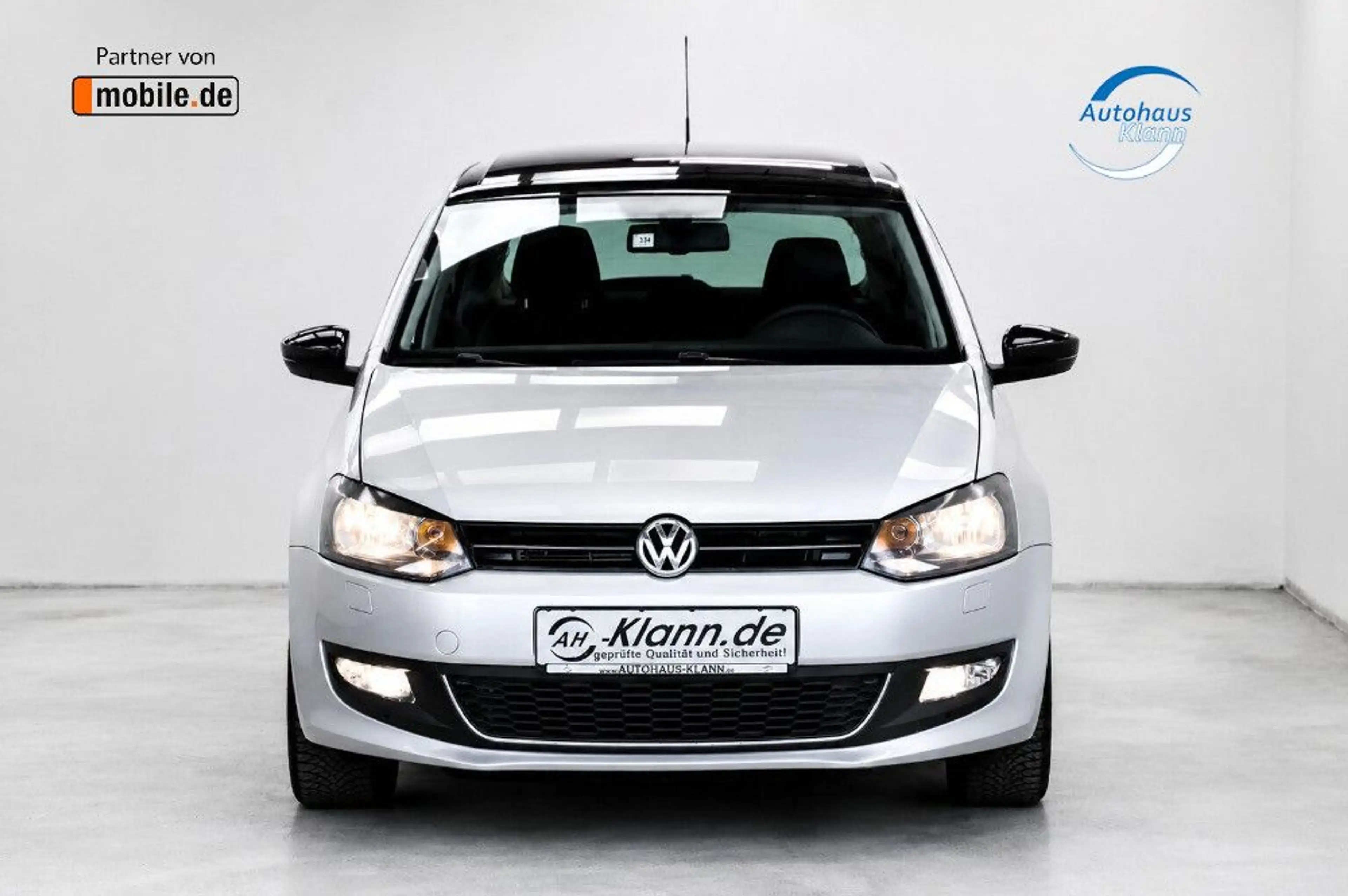 Volkswagen Polo 5 1.2TSI 105PS Style Klima Pano PDC 1Hand — photo 2