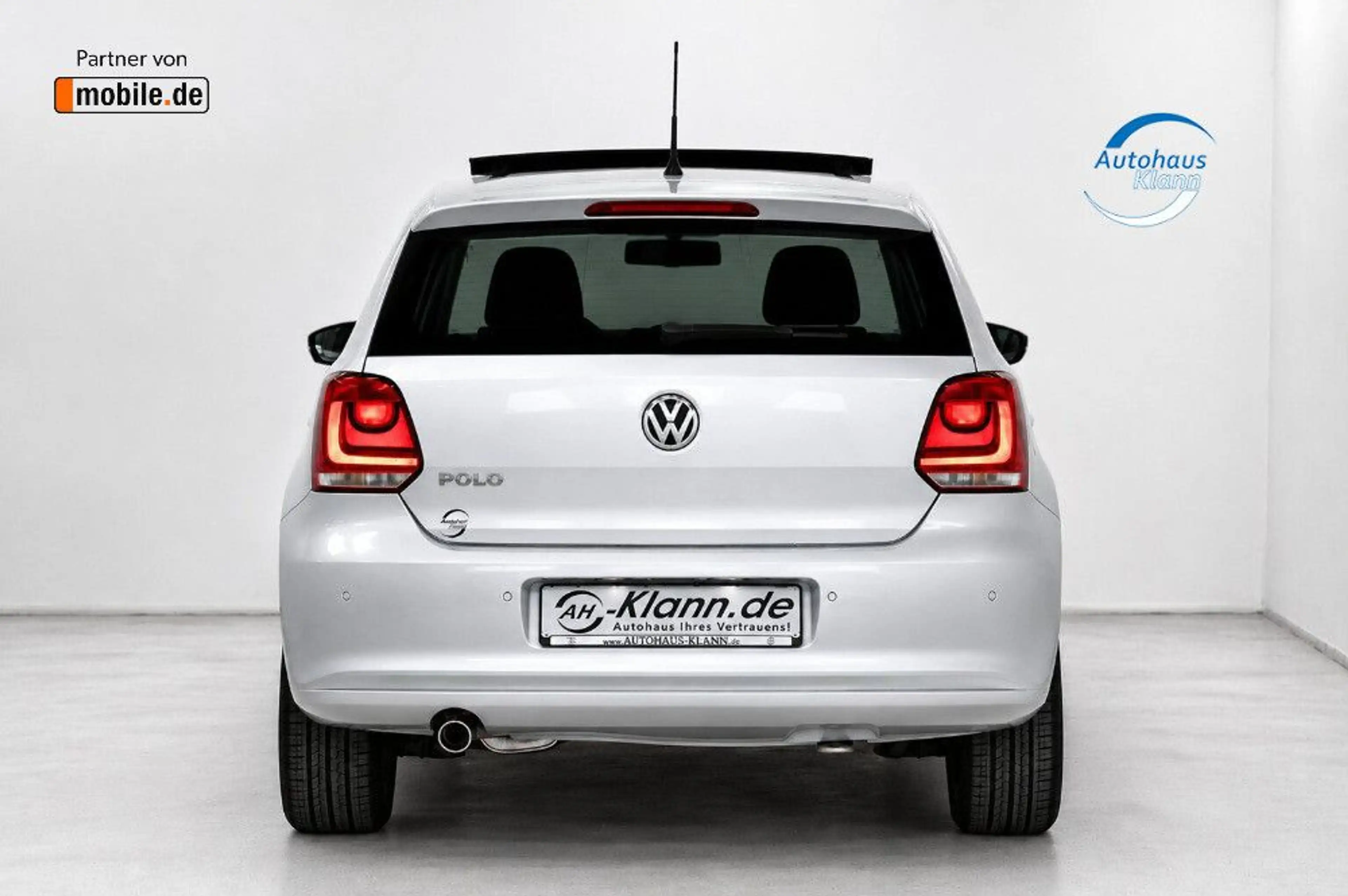 Volkswagen Polo 5 1.2TSI 105PS Style Klima Pano PDC 1Hand — photo 7