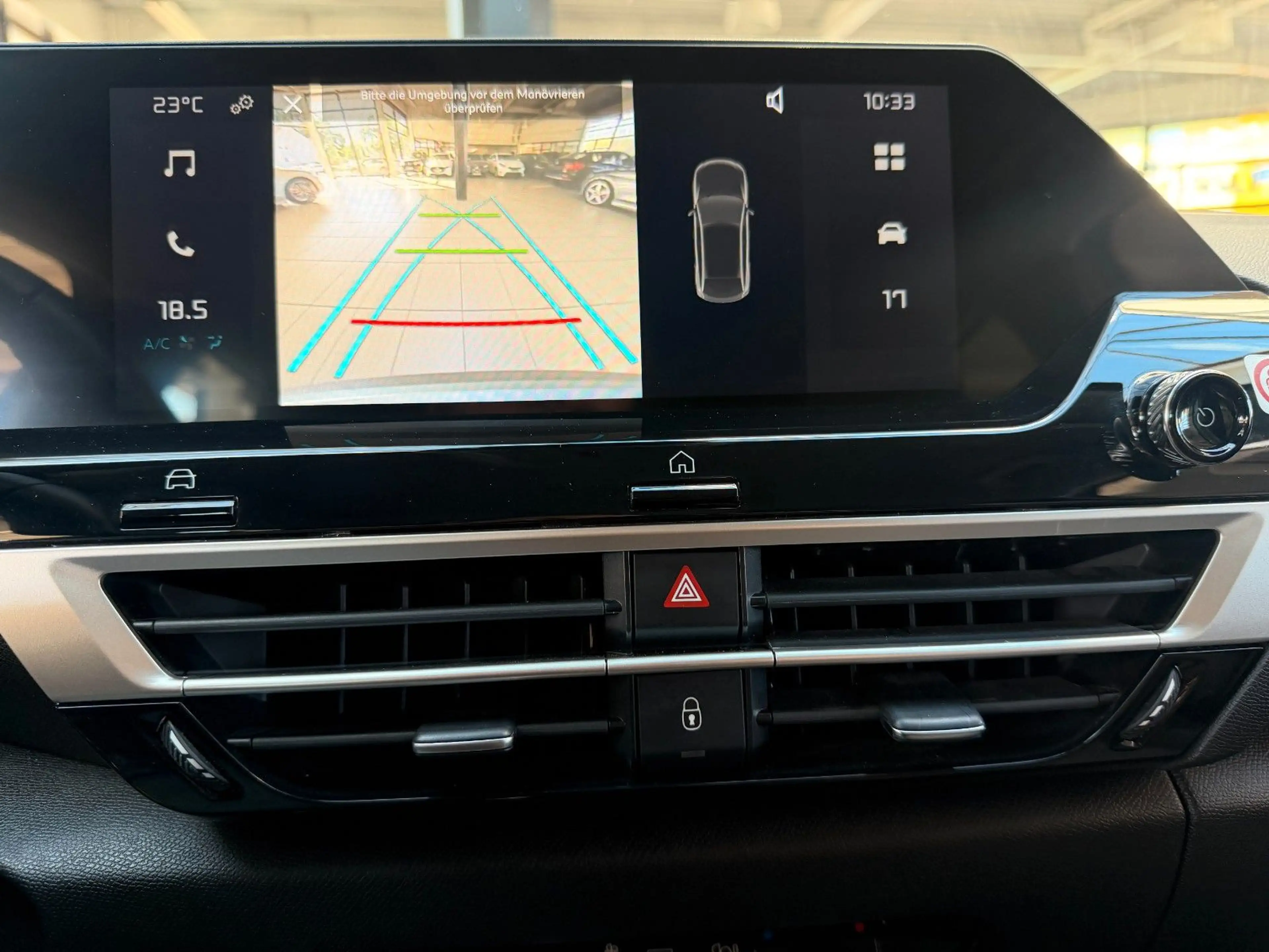 Citroen C4 Lim. PureTech, PDC, Kamera, Klima, Garantie — photo 11