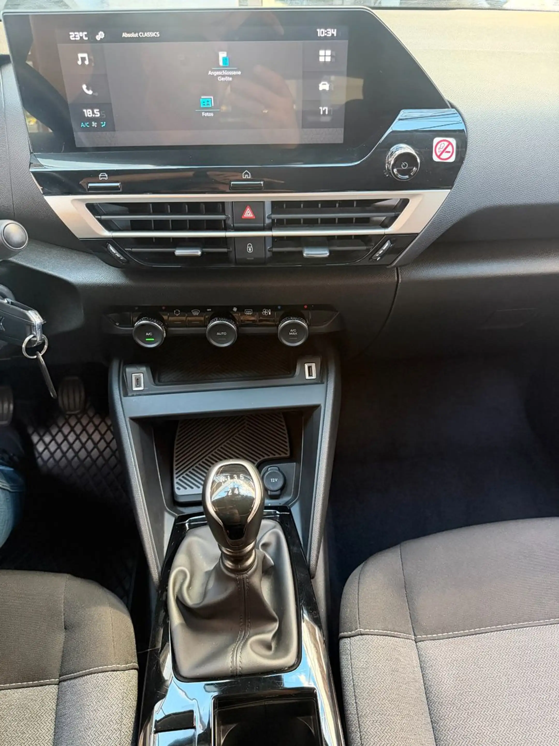 Citroen C4 Lim. PureTech, PDC, Kamera, Klima, Garantie — photo 12
