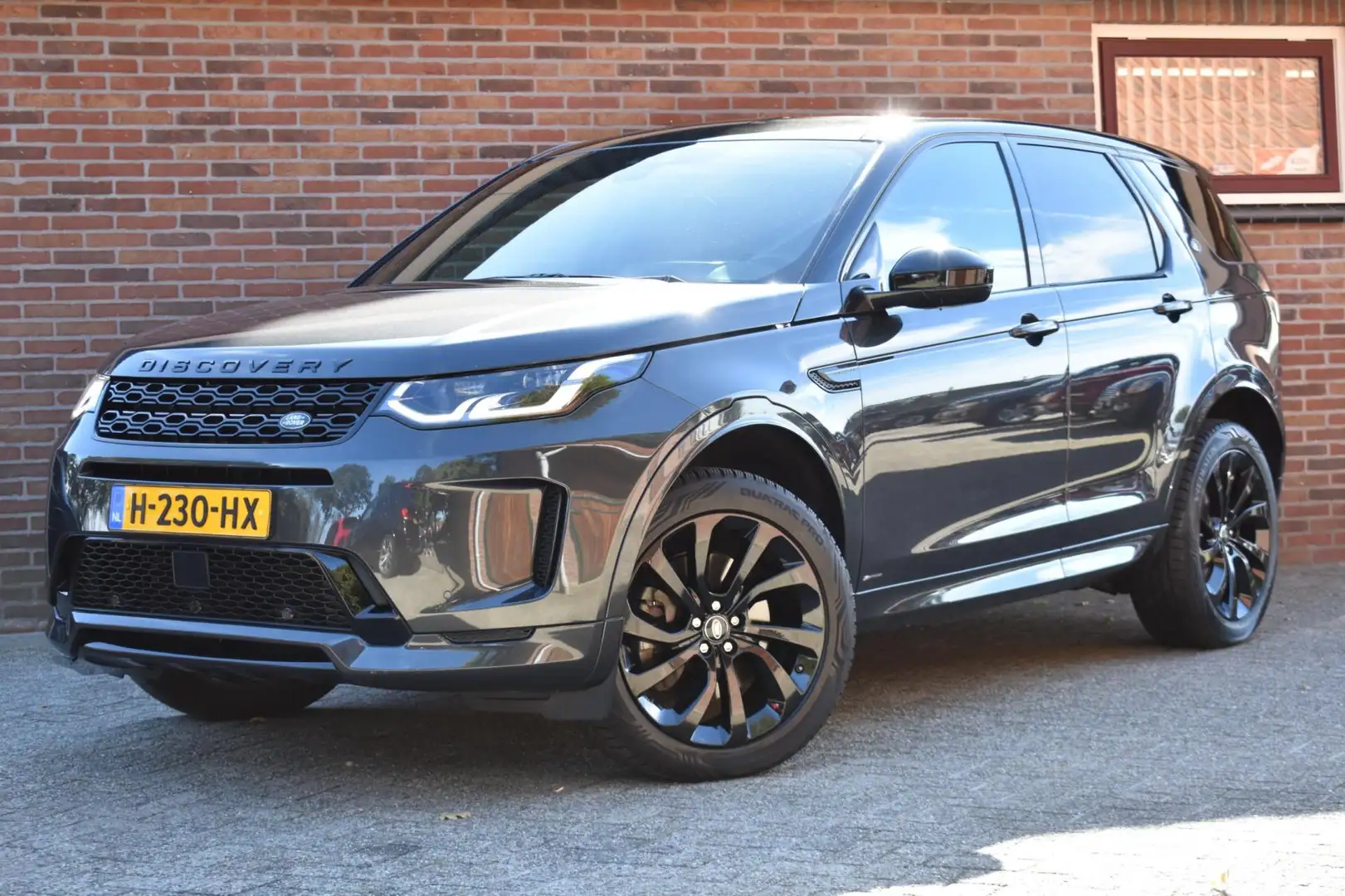 Land Rover Discovery Sport P200 2.0 R-Dynamic HSE '20 LED Leder Clima Navi Cr Grijs - 1