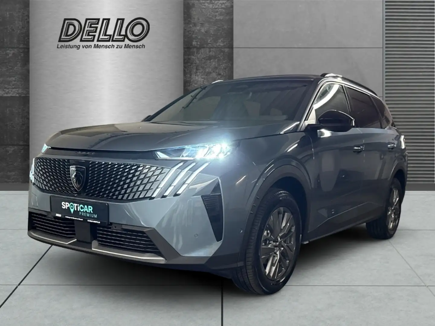 Peugeot 5008 Allure Hybrid 6-AT Panorama-Navigations-Paket Driv Bleu - 1