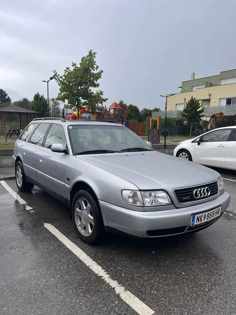 Audi A6 Avant 2.5 TDI quattro Argent - 1