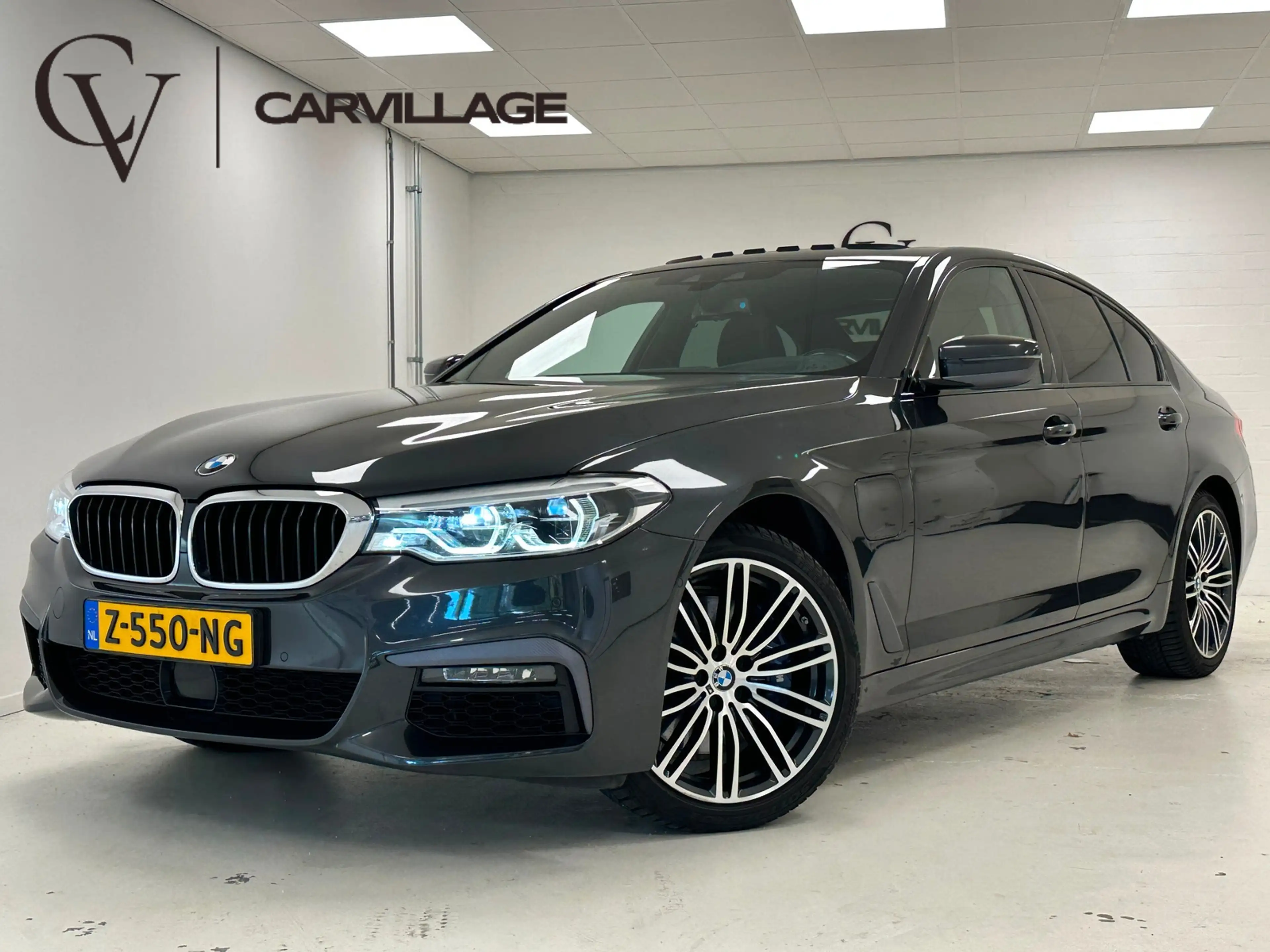 BMW 530 5-serie 530e xDrive M-Sport | Harman/Kardon | Schu
