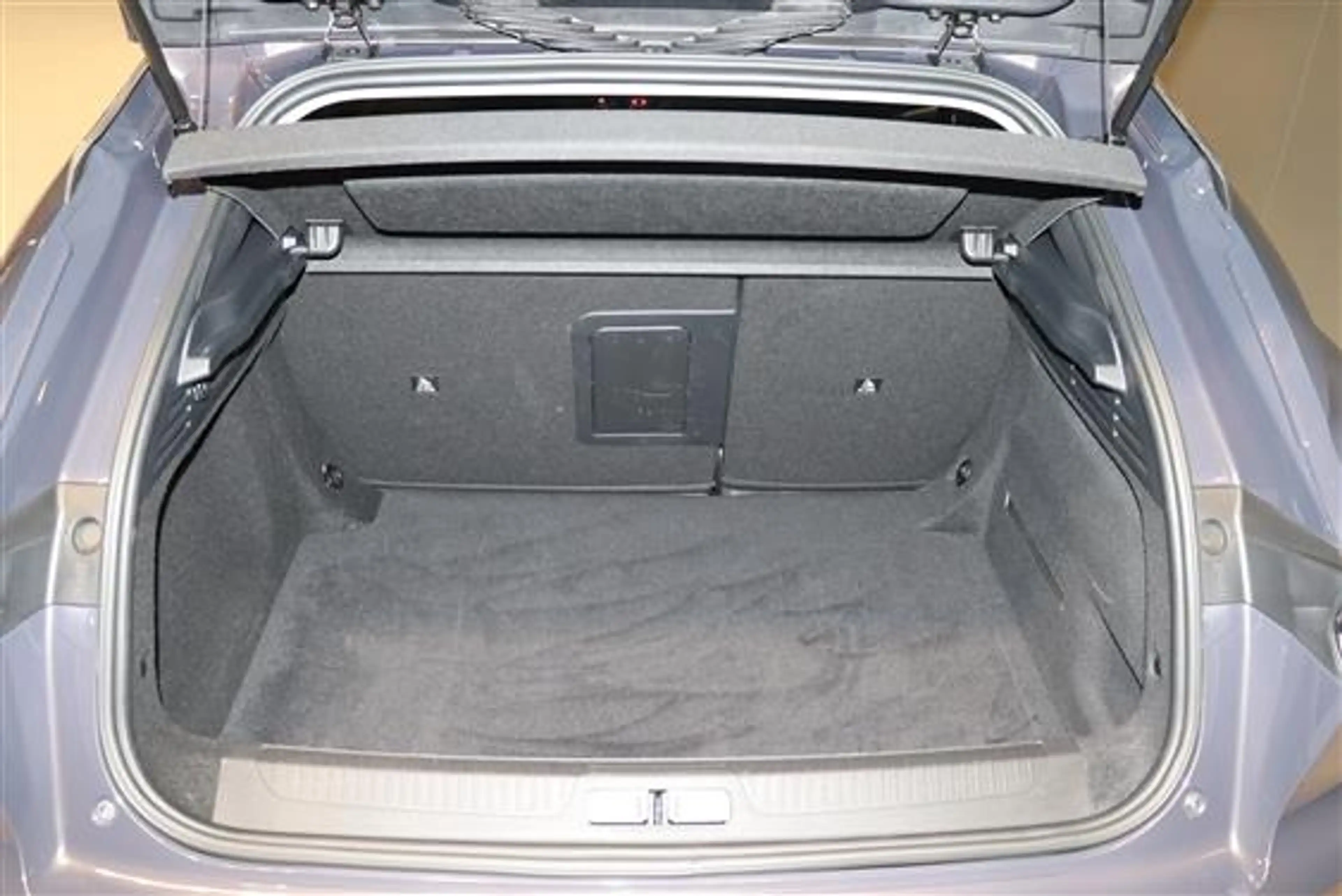 DS Automobiles DS 4 1.2T Mild HYBRID ETOILE ALCANTARA — photo 6