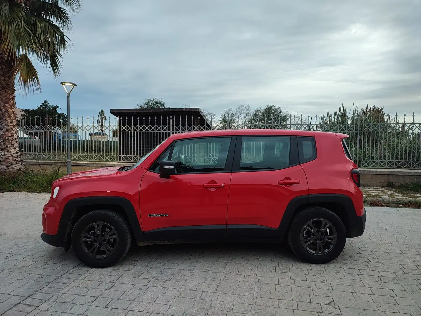 Jeep Renegade 1.6 MJET 130 CV CERCHI BLACK CLIMA KM CERTIFICATI Rouge - 1