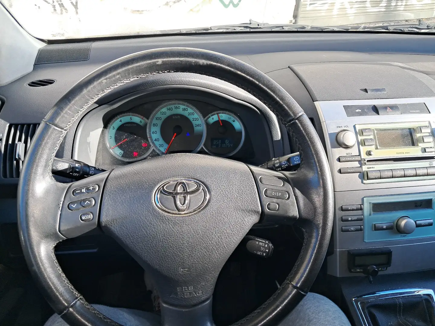 Toyota Corolla Verso - 2