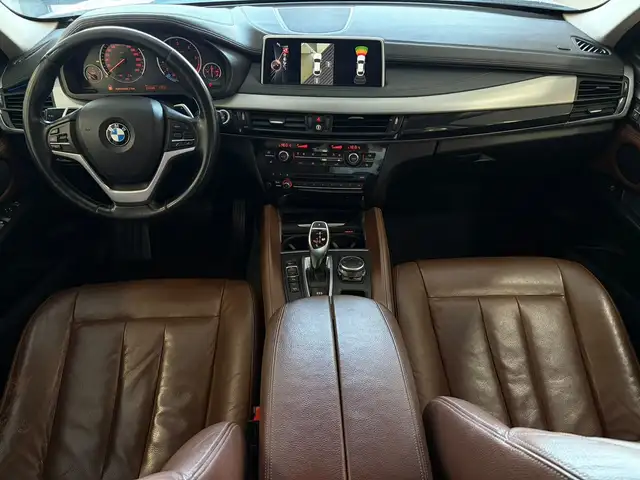 BMW X6 view 12