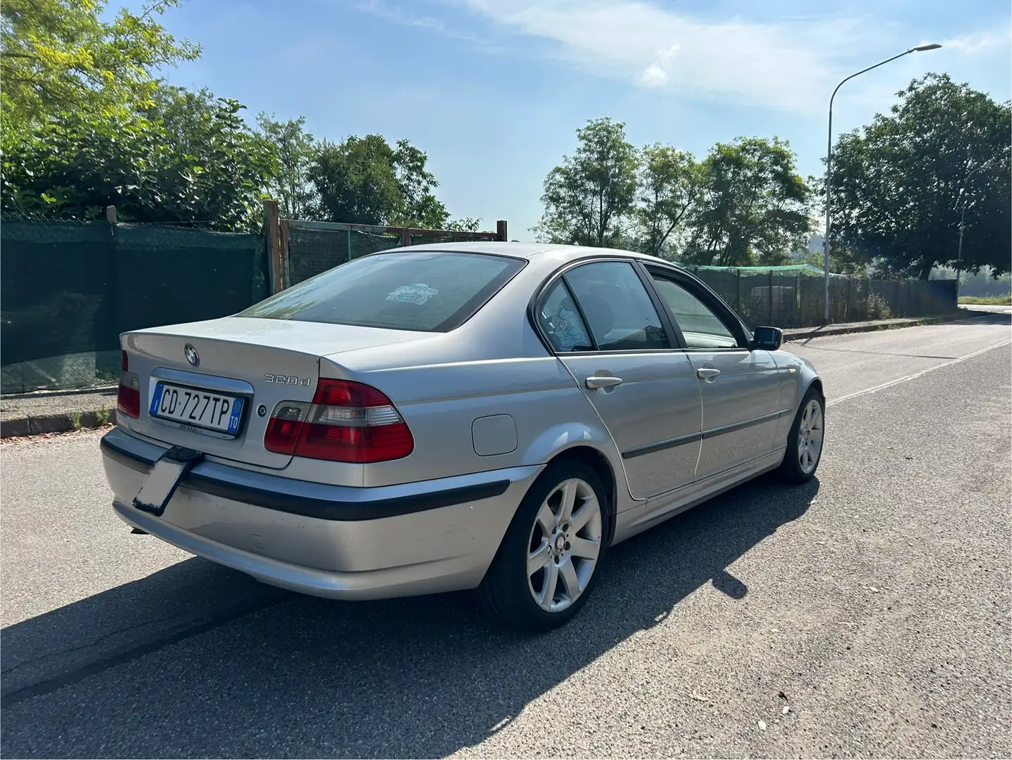 BMW 320 320d Attiva - 2