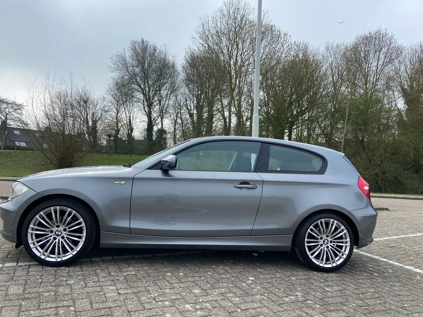 BMW 116 Corporate Szürke - 2