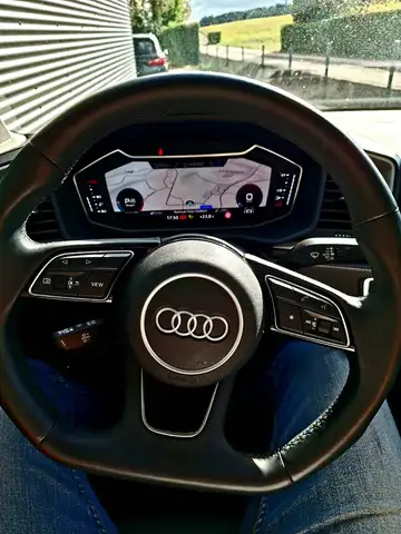 Audi A1 view 11