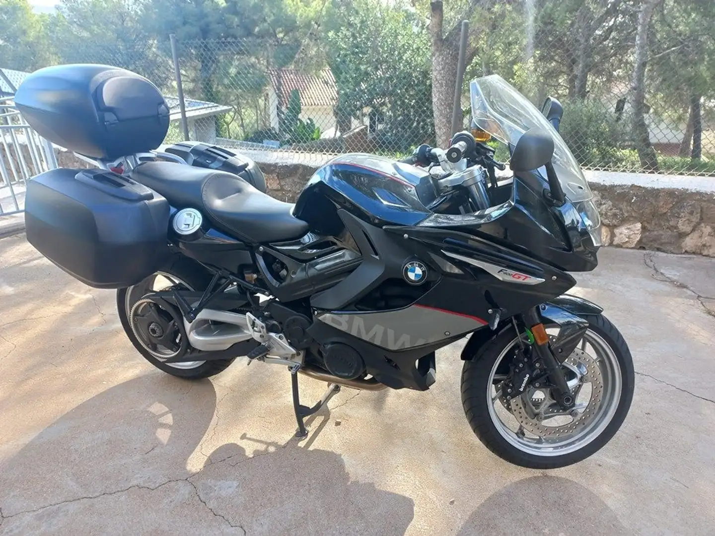 BMW F 800 GT Zwart - 2