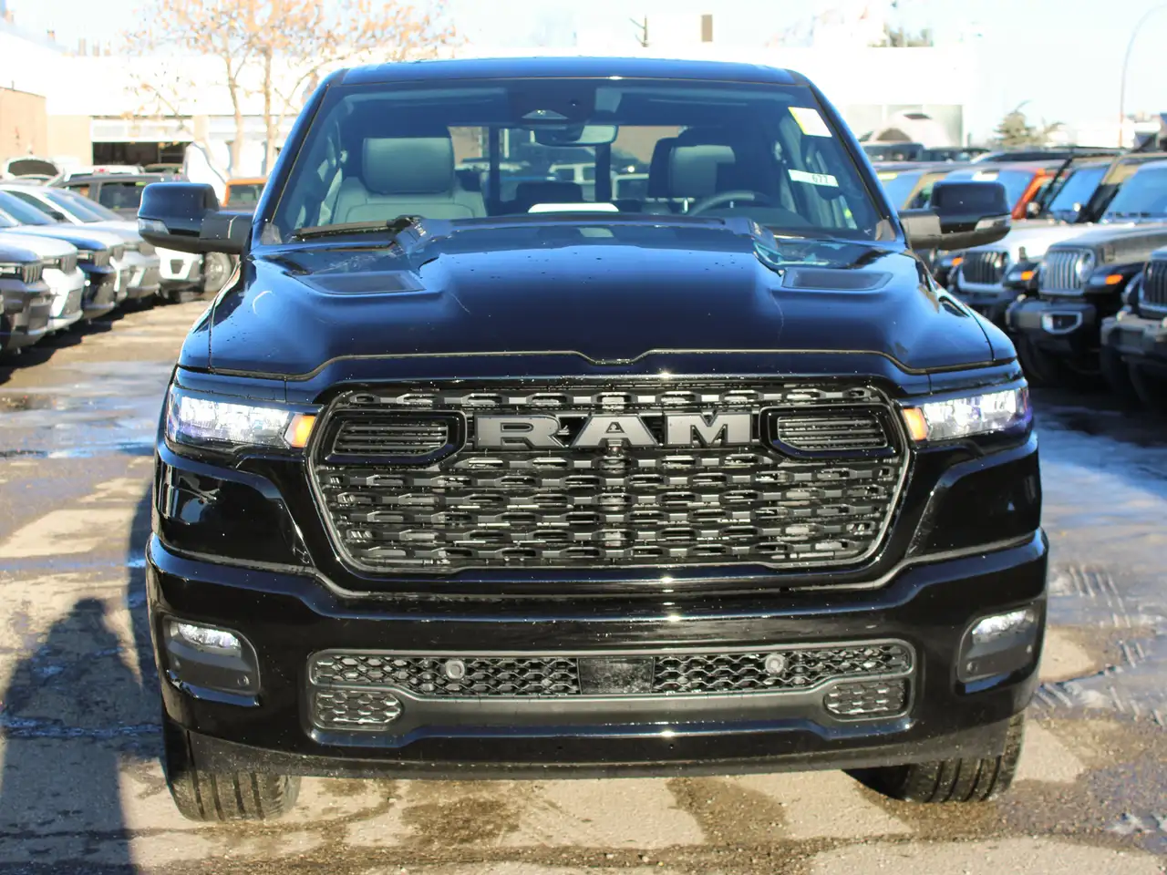 RAM 1500 снимка RAM 1500