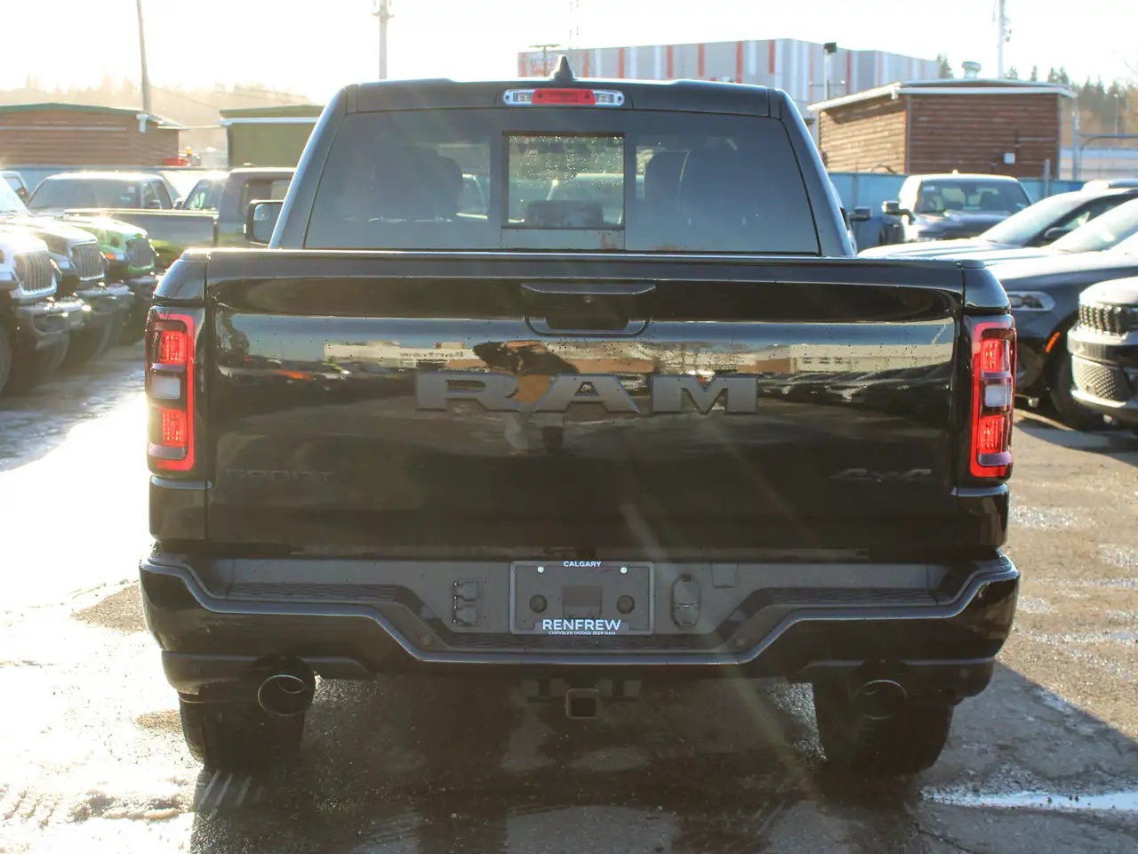 RAM 1500 снимка RAM 1500