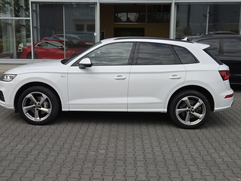 Audi Q5 3.0 TDI quattro S Line / LED — photo 8