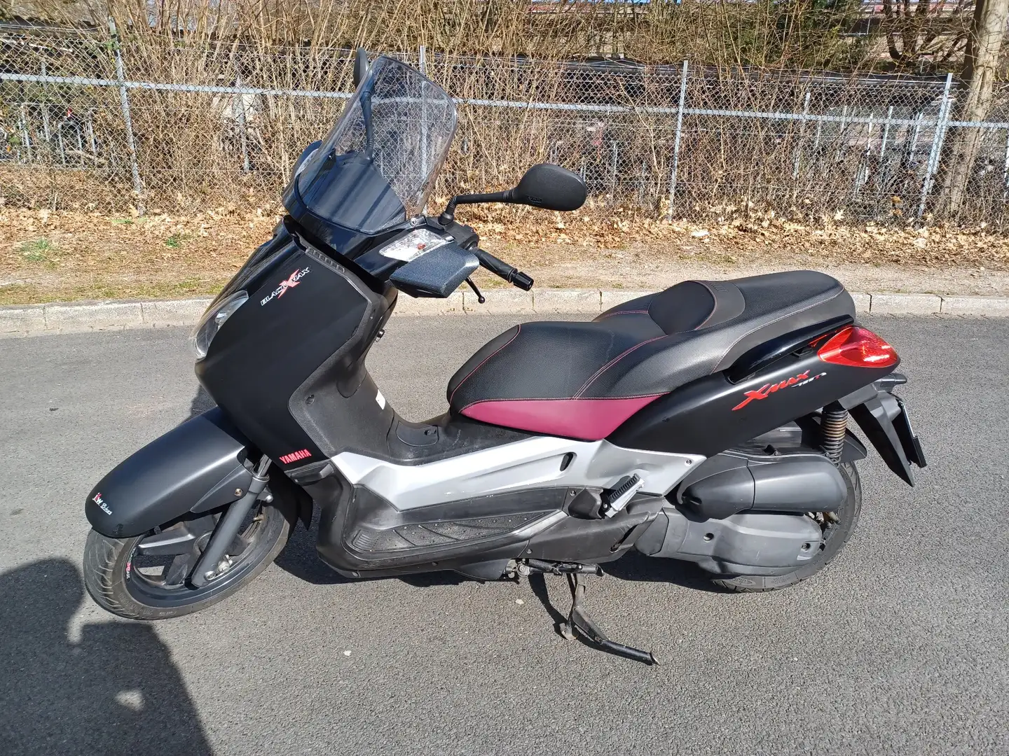 Yamaha X-Max 125 Black edition Чорний - 1
