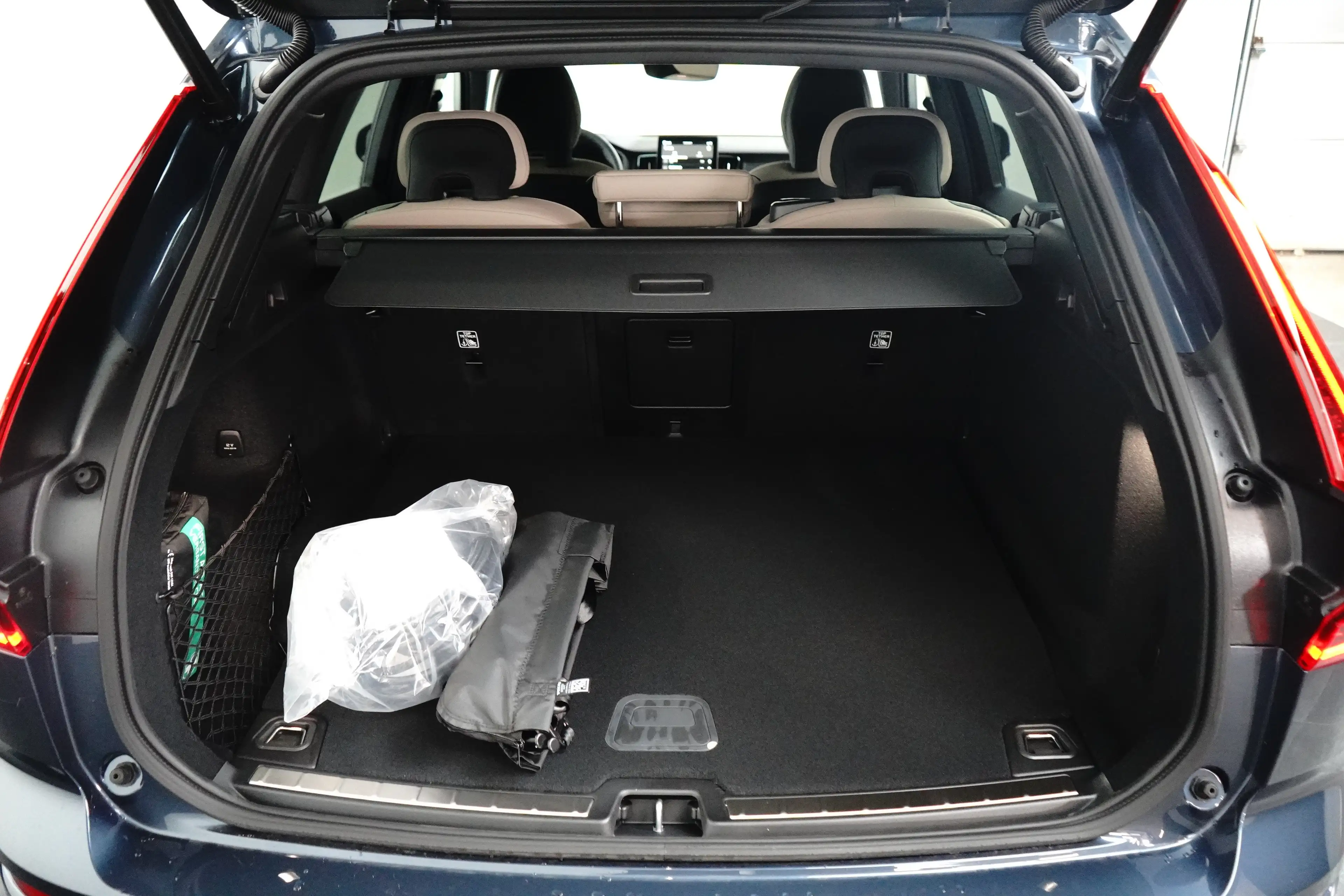 Volvo XC60 T6 Plus Bright Recharge Plug-In Hybrid AWD | Harma — photo 7