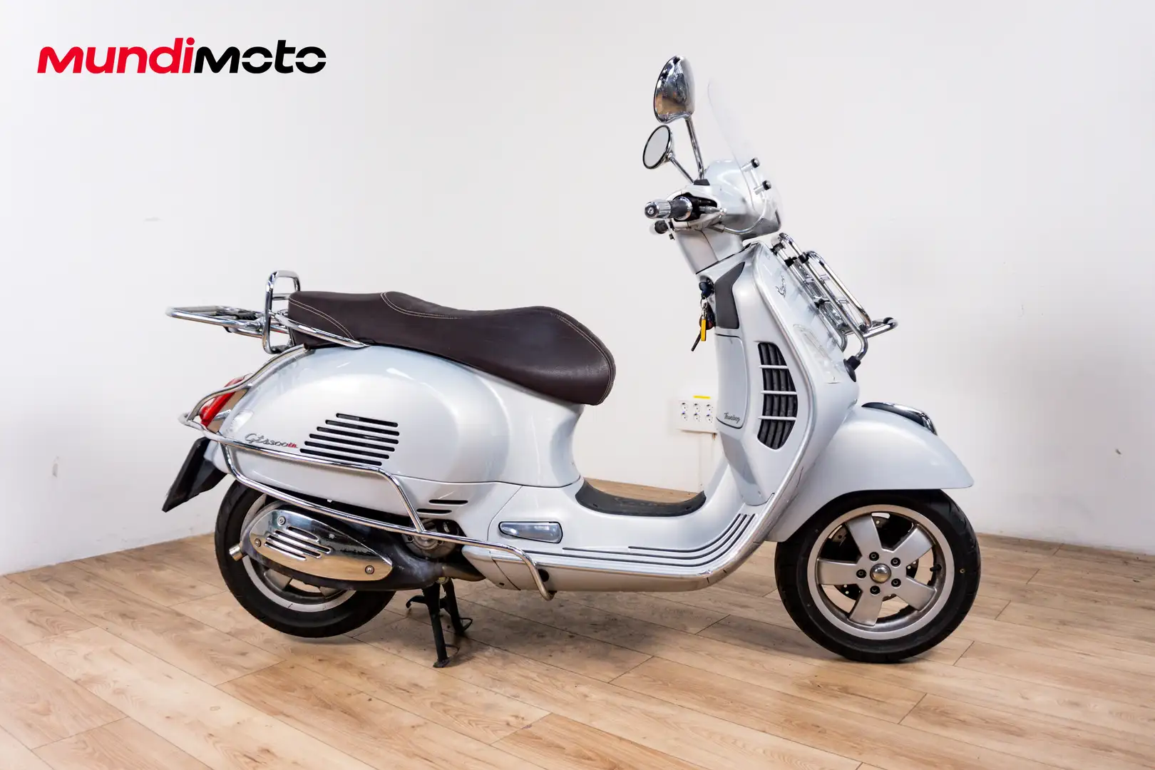 Vespa GTS 300 - 1