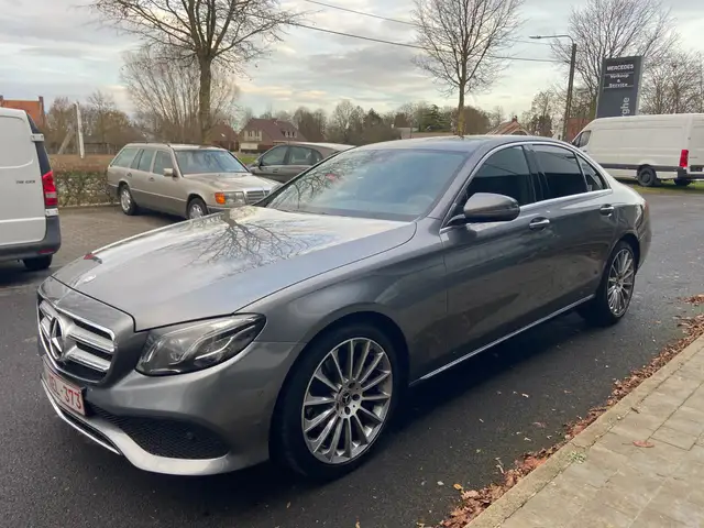 Mercedes-Benz E 200 E 200 BlueTEC 7G Avantgarde camera dodehoek pts