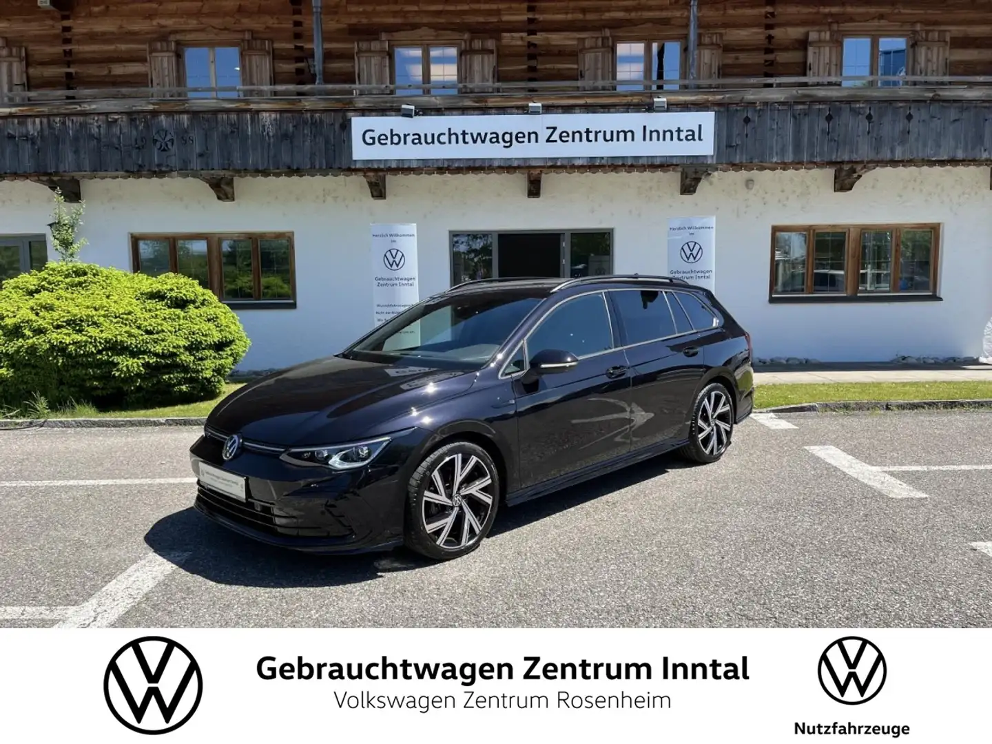 Volkswagen Golf VIII Variant 1,5 eTSI DSG R-Line BlackStyle (Navi+ Noir - 1