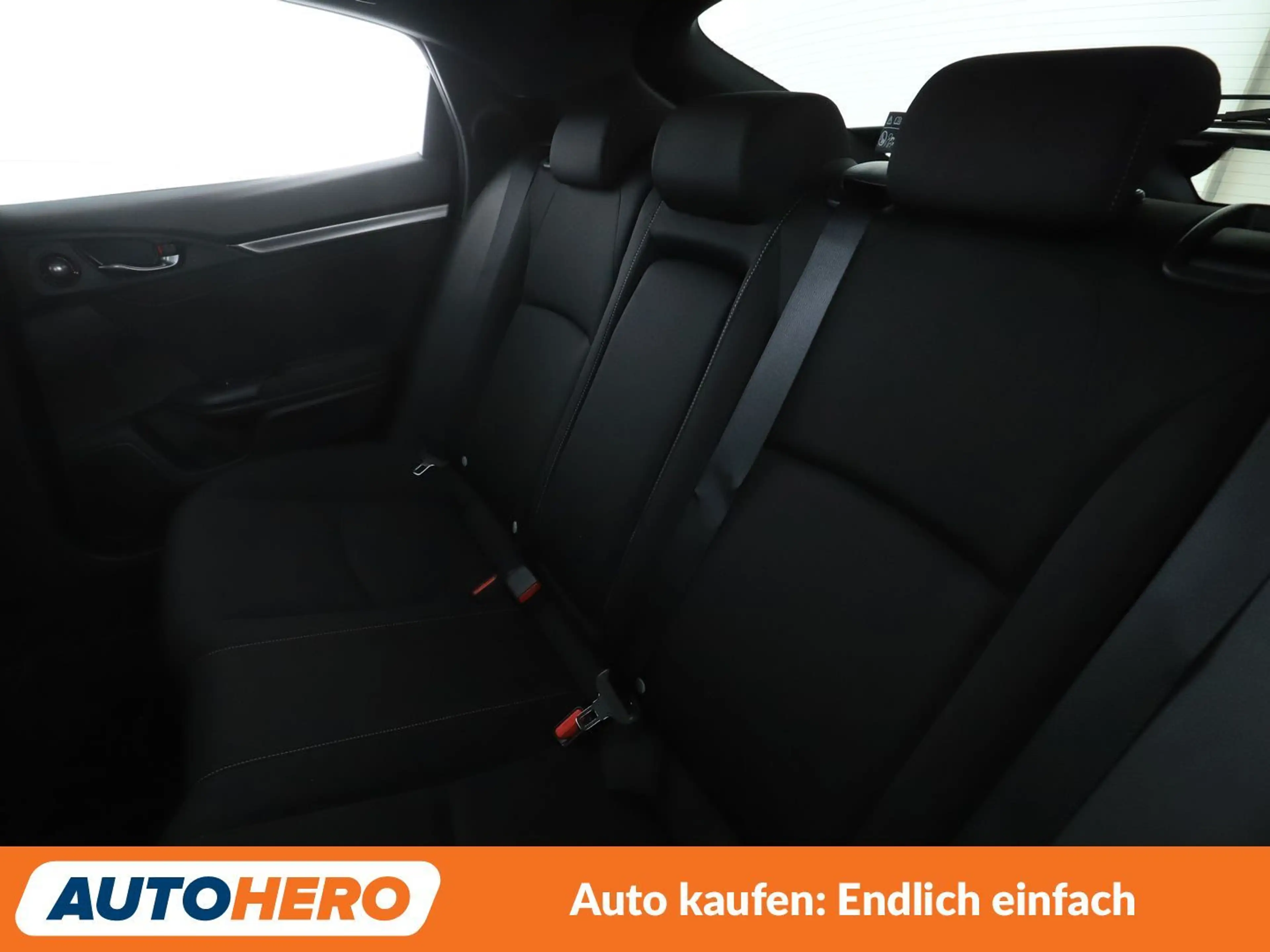 Honda Civic 1.5 VTEC Sport Plus*NAVI*LED*ACC*CAM*PDC*SHZ* — photo 14