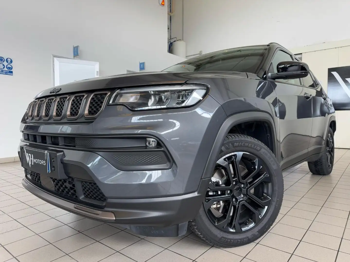 Jeep Compass 1.3 Turbo T4 190 CV PHEV AT6 4xe Night Eagle Grigio - 1