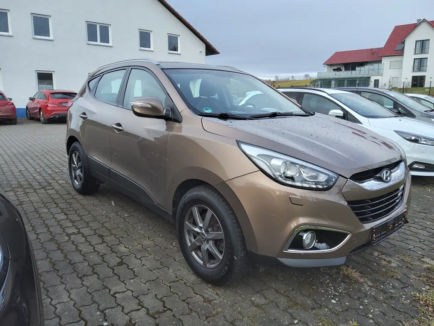 Hyundai iX35 Trend 2WD Beige - 1
