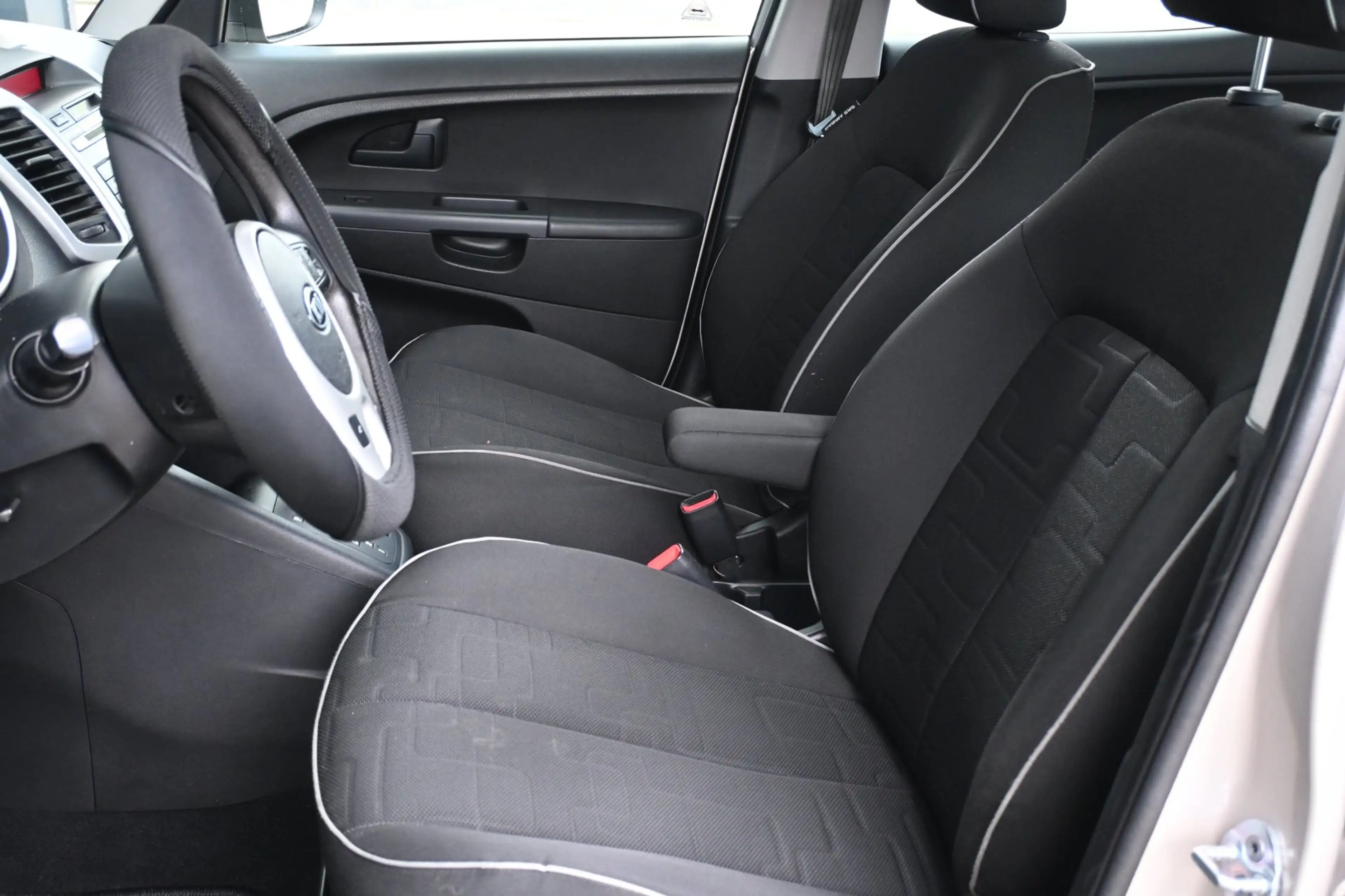 Kia Venga 1.6 CVVT X-tra, Bluetooth, Trekhaak, Cruise contro — photo 4