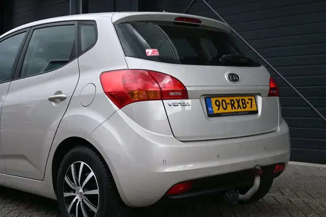 Kia Venga view 28