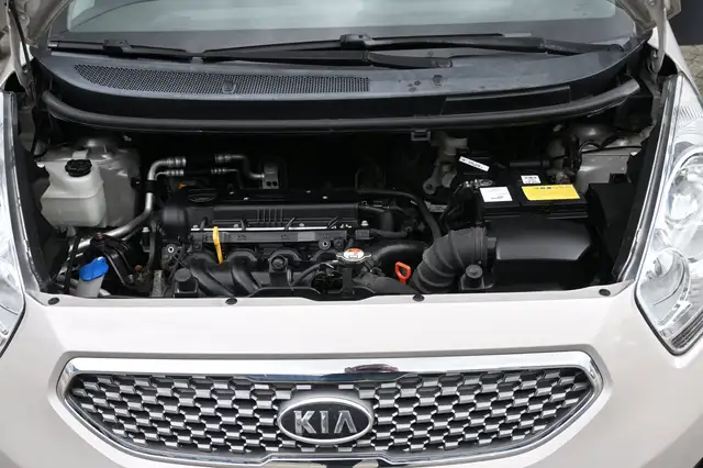 Kia Venga view 26