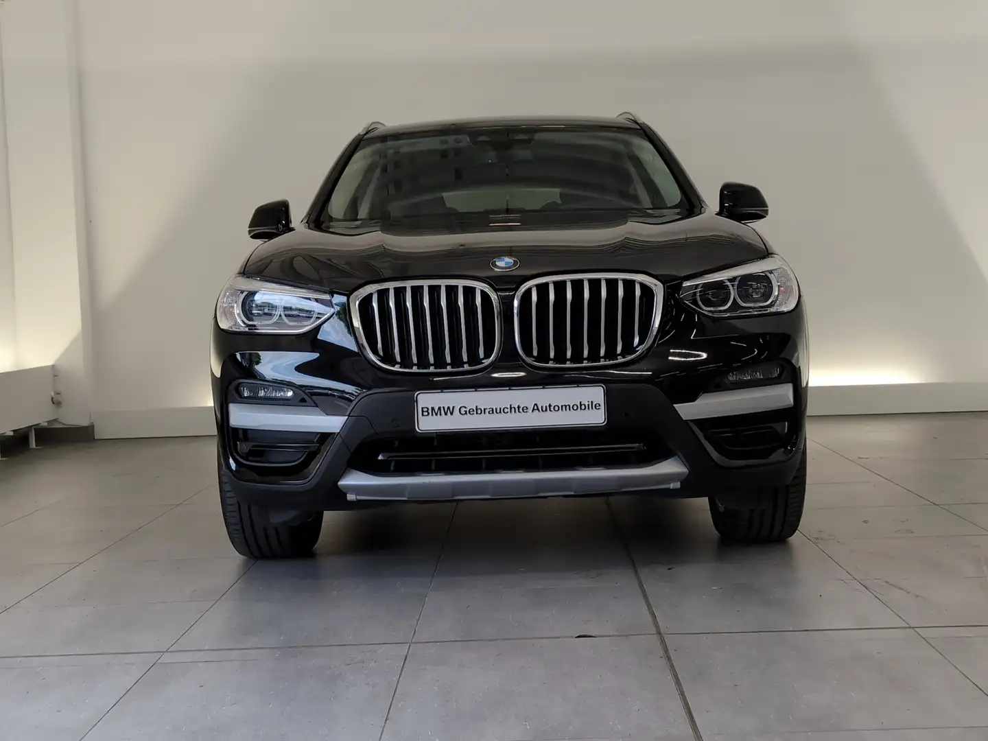 BMW X3 xDrive20d xLine LED/PDC/SHZ LED/PDC/SHZ Schwarz - 2