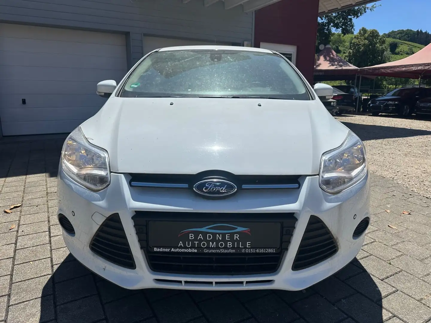 Ford Focus Turnier Trend Wit - 2