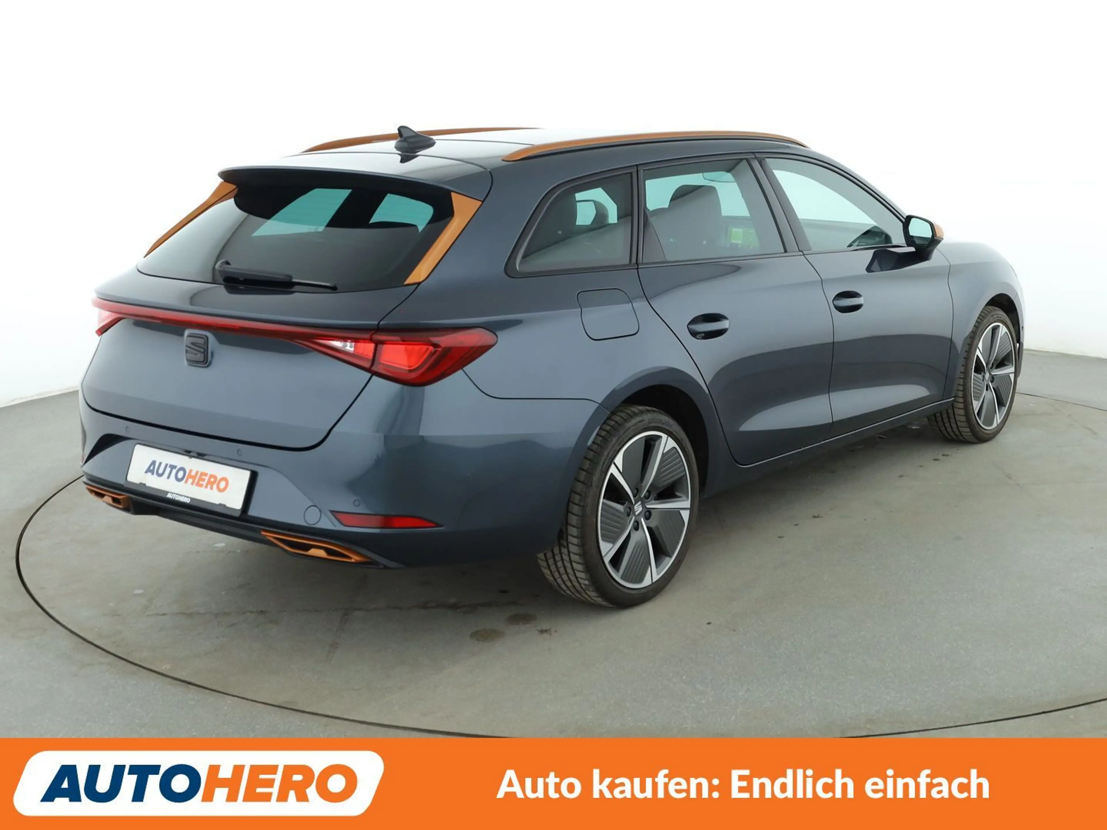 SEAT Leon e-Hybrid 1.4 TSI e-HYBRID FR Aut.*LED*NAVI*TEMPO*CAM*PDC* — photo 6