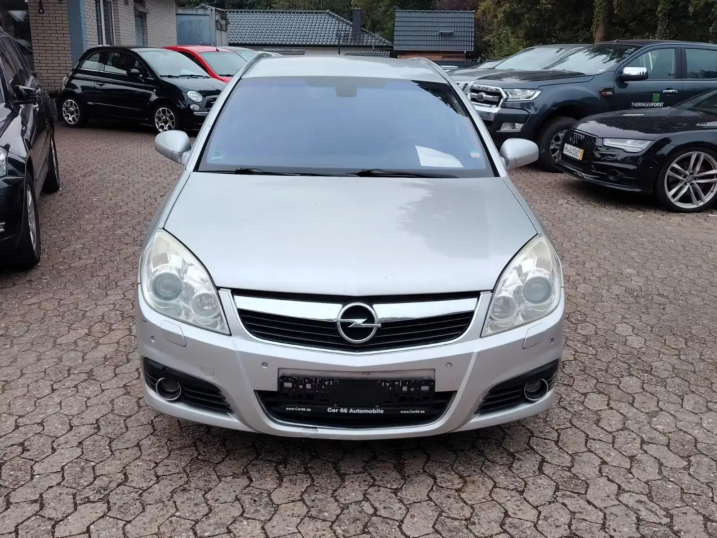 Opel Signum Cosmo 1.9 CDTI / Automatik / Silber - 2