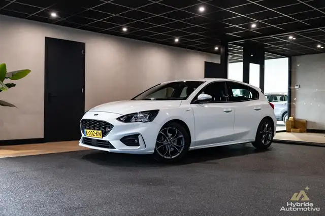 2021 Ford Focus in White for sale