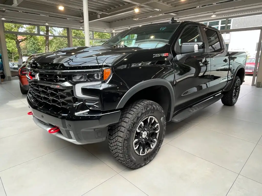 Chevrolet Silverado 0 из Европы — купить под ключ