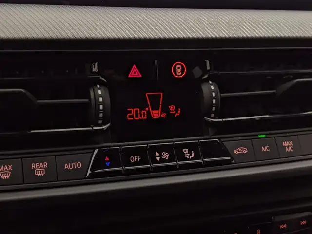 BMW 1 Series view 15