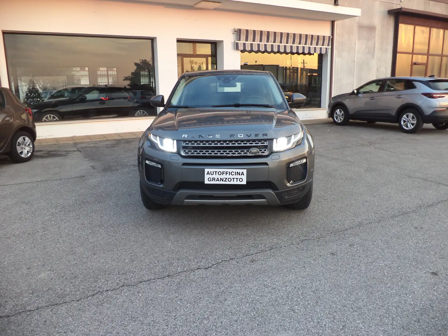 Land Rover Range Rover Evoque Range Rover Evoque 5p 2.2 td4 Launch edition 150cv Grigio - 2