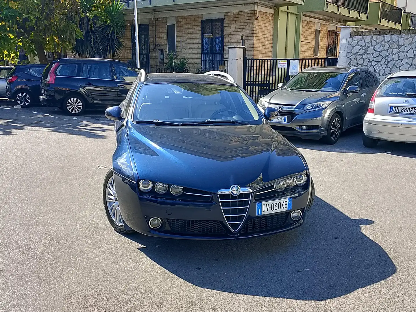Alfa Romeo 159 159 SW 2.4 jtdm Distinctive 210cv Kék - 2