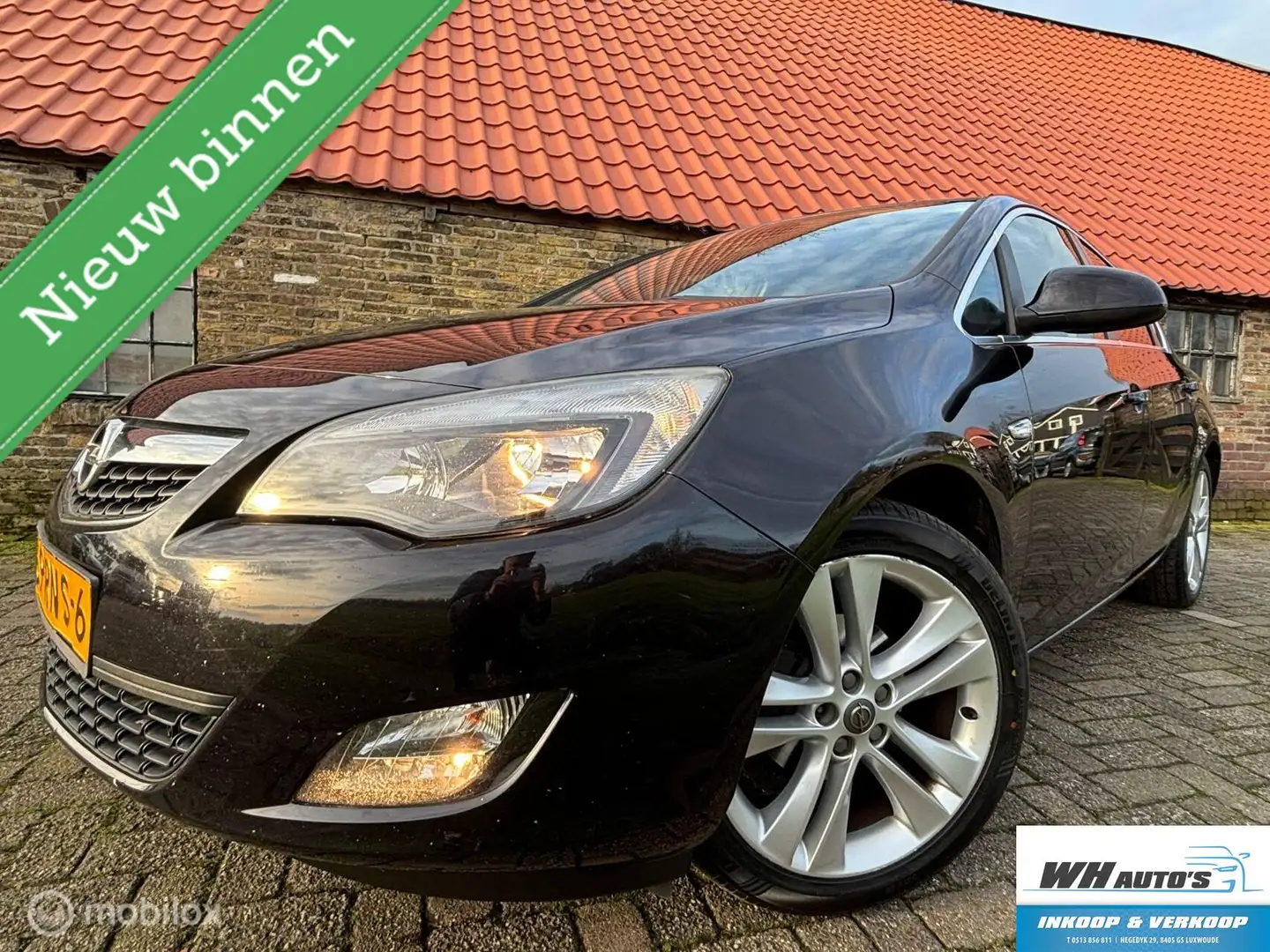 Opel Astra 1.4 Turbo Sport Schwarz - 1