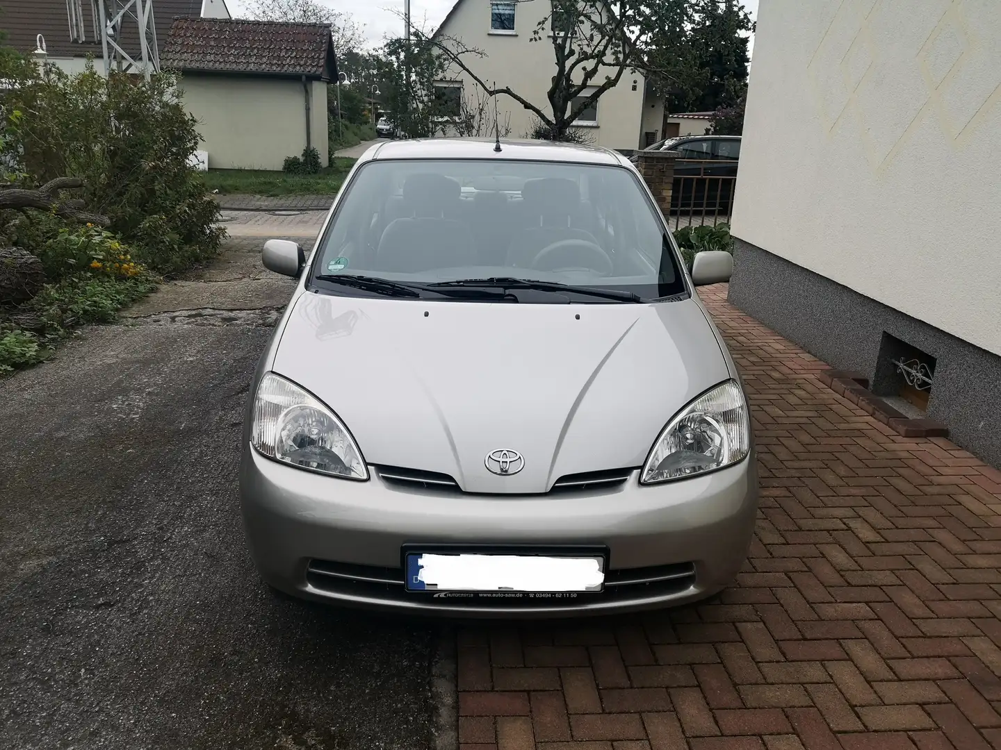 Toyota Prius Prius (Hybrid), Klimaautomatik, Navi Silber - 2