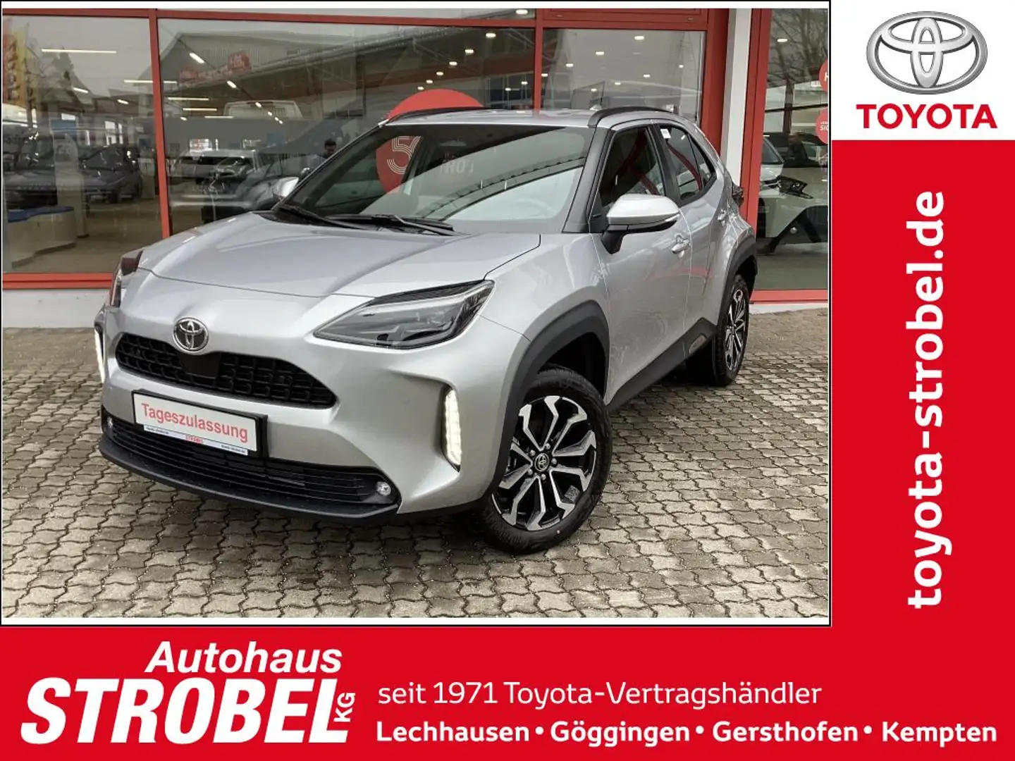 Toyota Yaris Cross Hybrid 130 1.5 VVT-i AWD-i Teamplayer Silber - 1