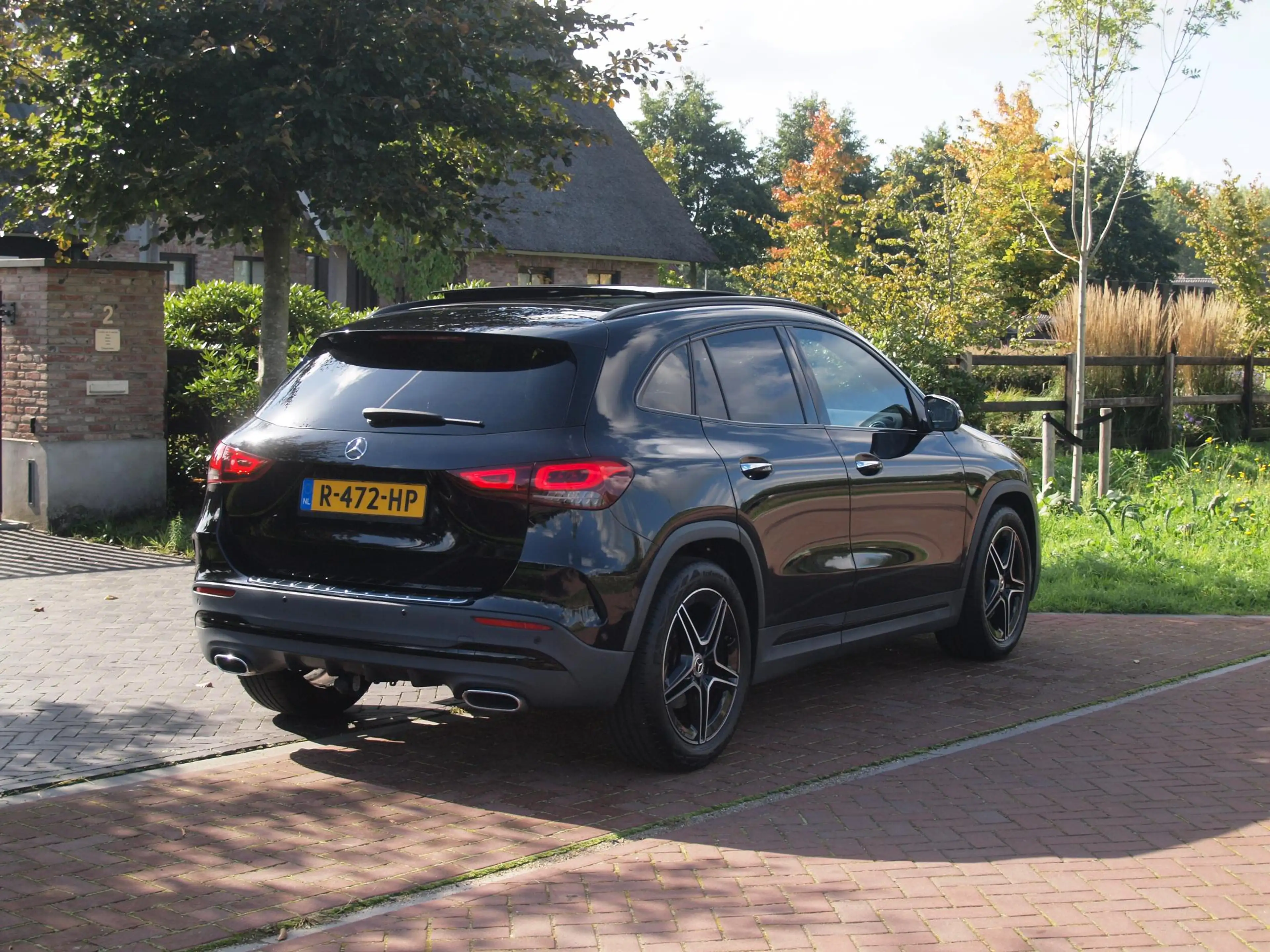 Mercedes-Benz GLA 180 AMG Line | Panoramadak | Camera | Trekhaak | Sfeer — photo 10